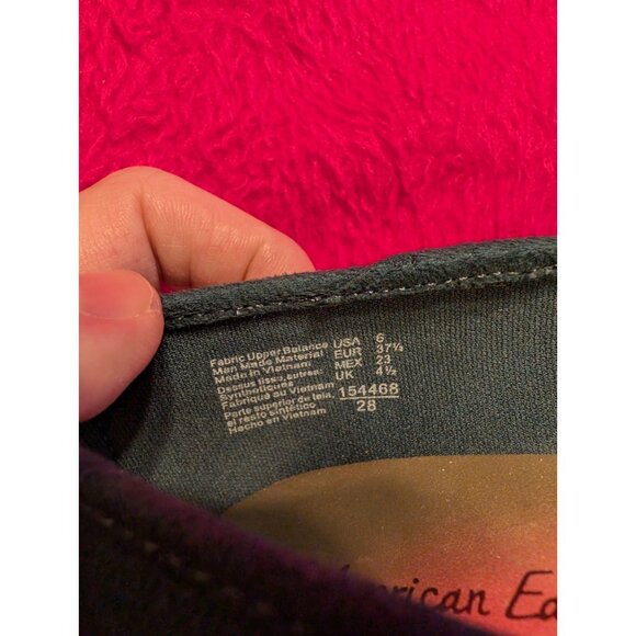 American Eagle Payless Womens 6 Dark Green Ruched Ballet Flats Faux Suede - Picture 4 of 7